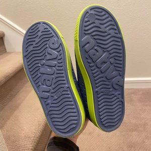 Kids Native Shoes size 13 blue and green new
